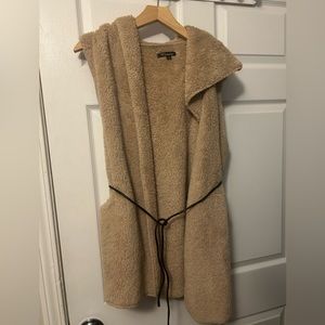 Brown sweater Vest